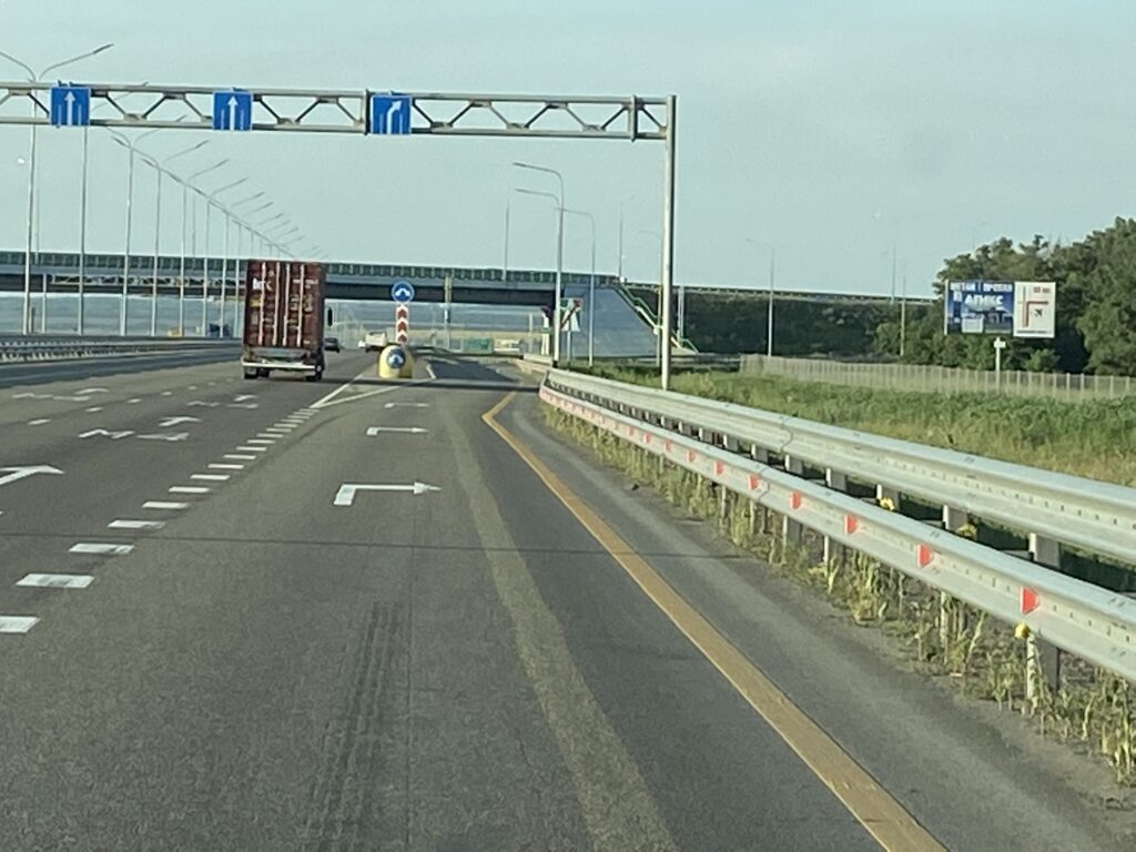 Автомагистраль М4-Дон км 1027+050 м справа по ходу км